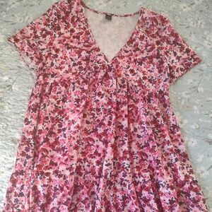 Lovely Floral Dress - Size M